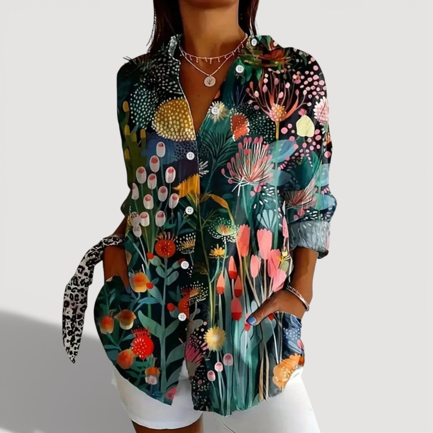 Tammy – Artistic Blouse