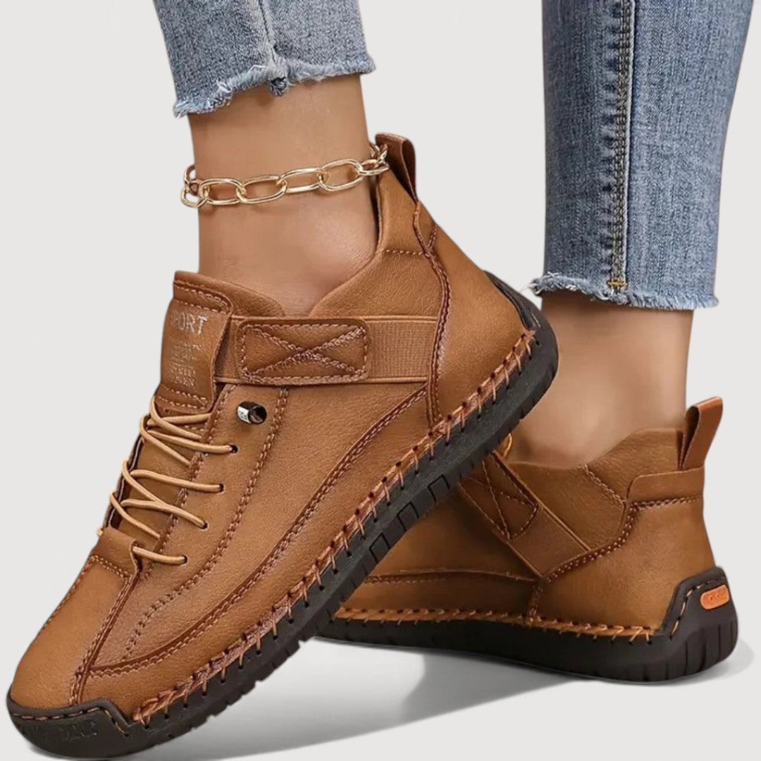 Darla – Ergonomic Comfort Trainers