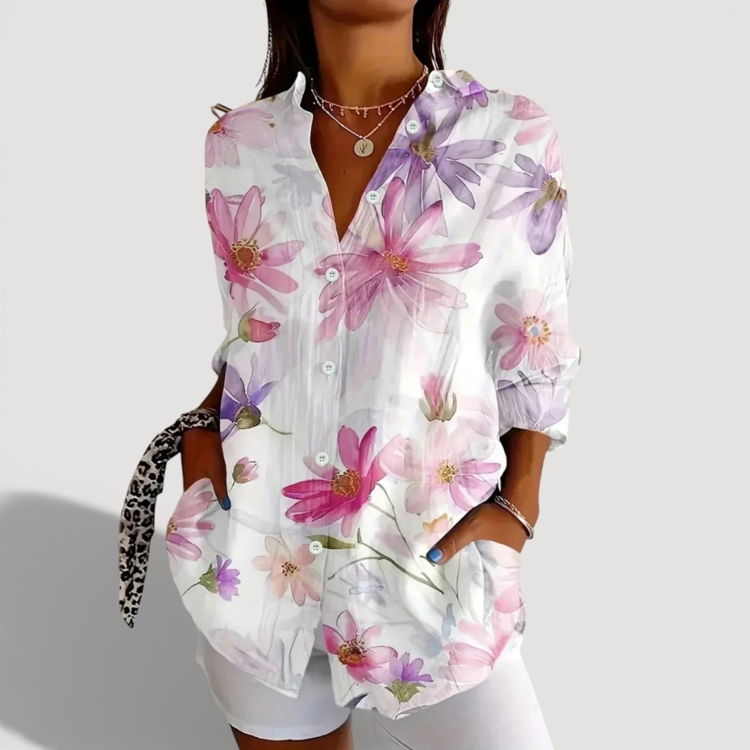 Tammy – Artistic Blouse