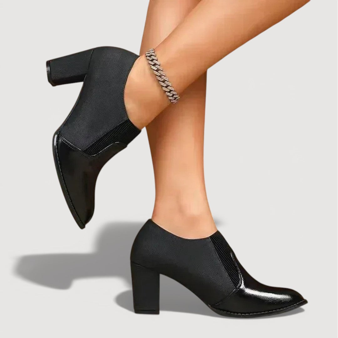 Crisilyn – Vintage Block Heels