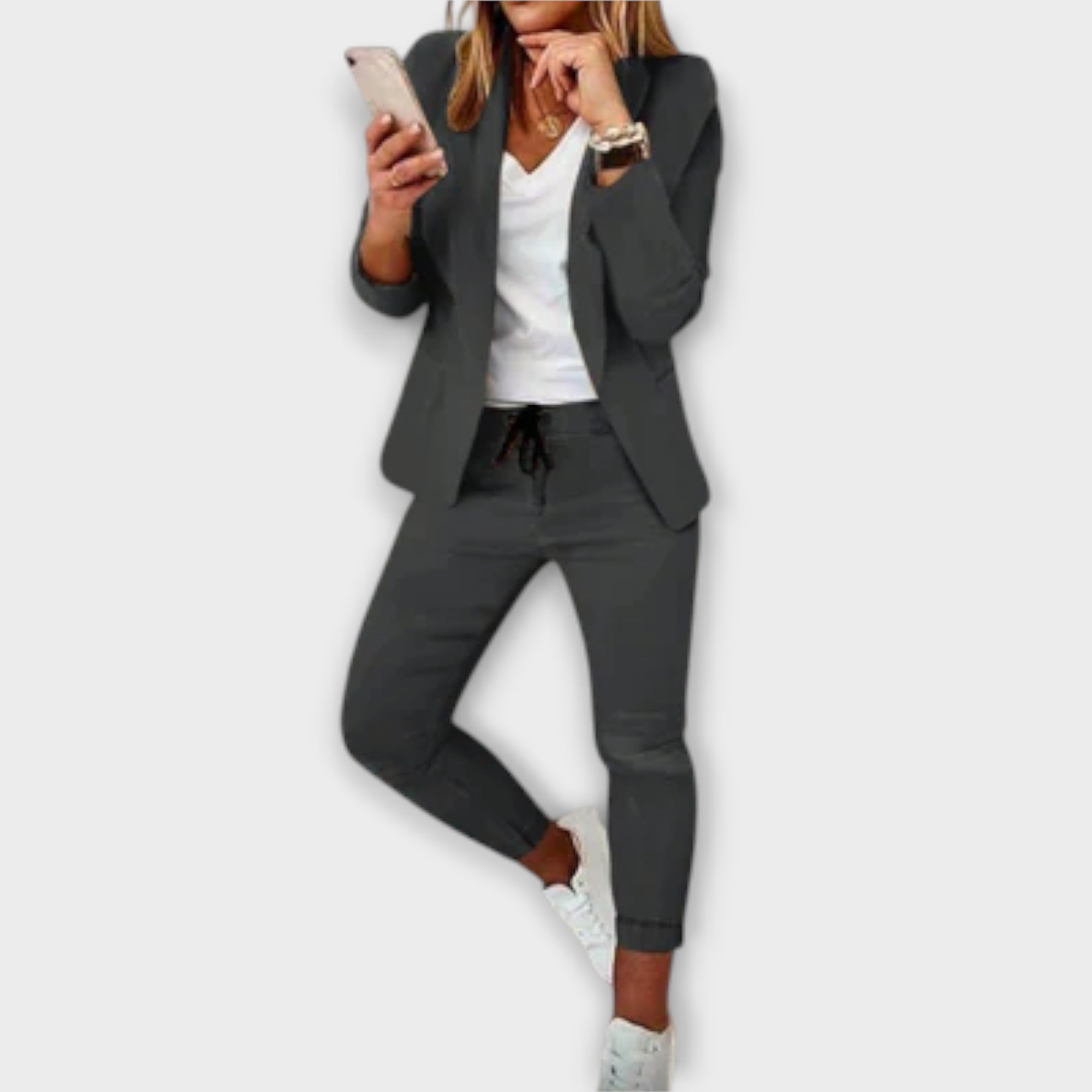 Sophia – Elegant And Comfortable Blazer Set